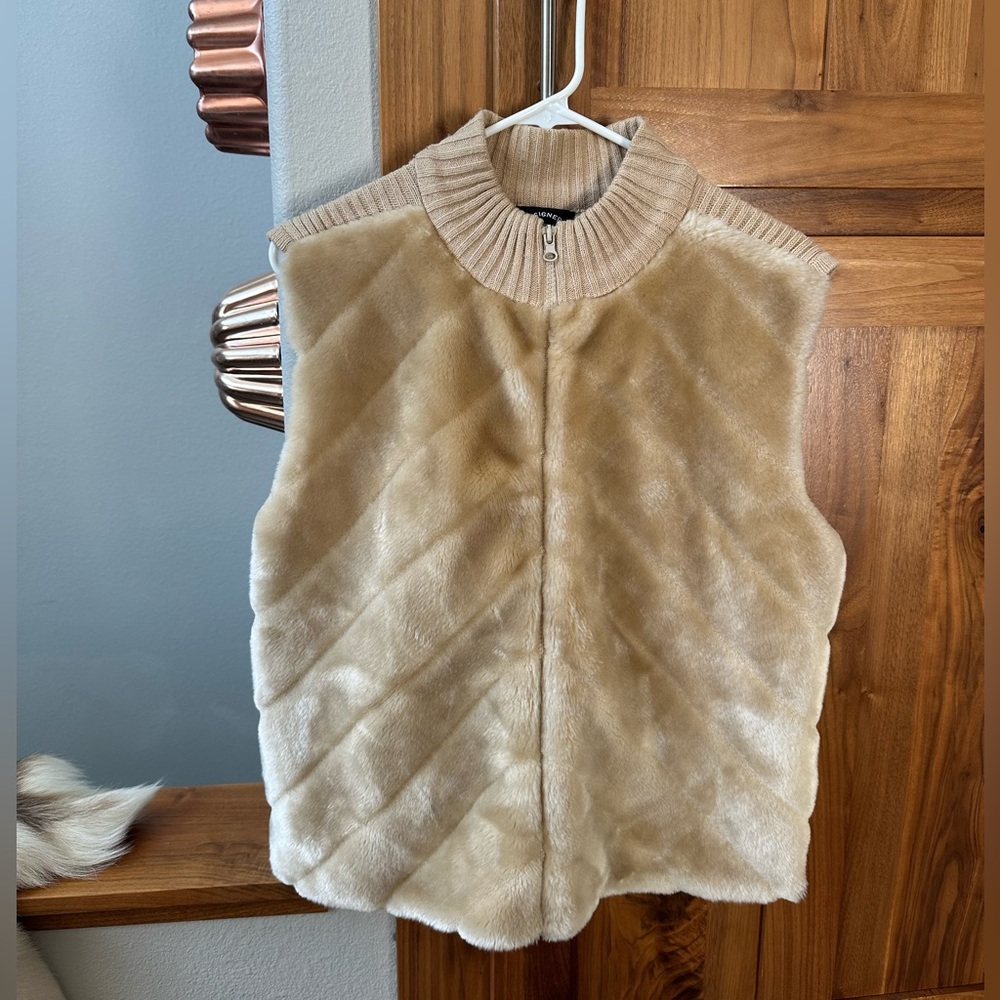 Sleeveless Faux Fur Vest in Light Beige with Ribbed Collar